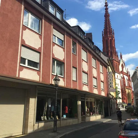Appartement Am Marktplatz *